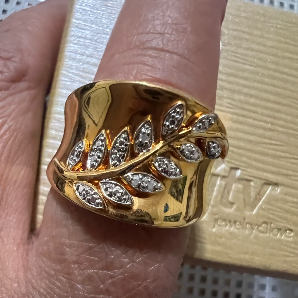 Jtv Brand 18 K Over Brass Leaf Statement Ring Size 8 Nwt In Original Box 39$